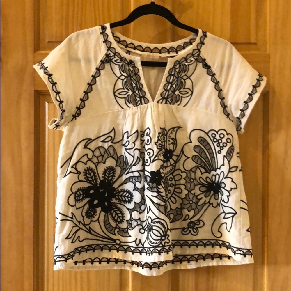 Anthropologie embroidered Top